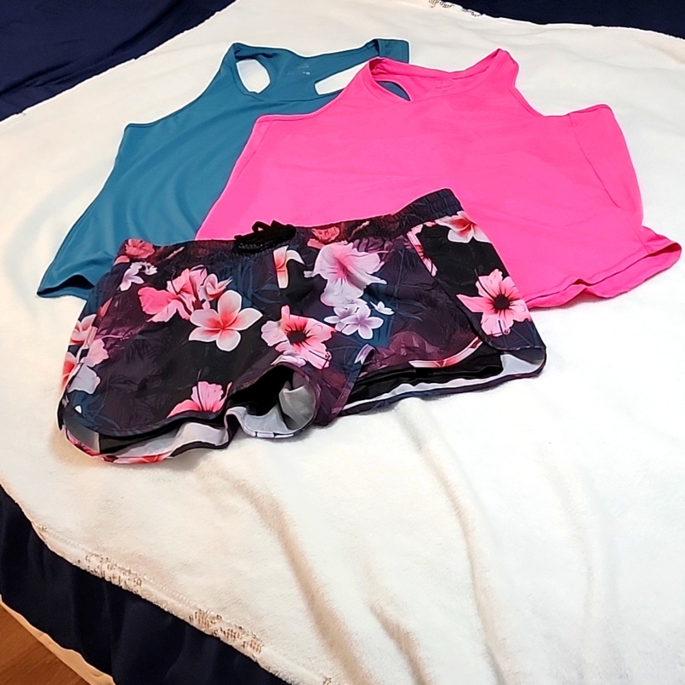 NWOT bundle Velocity Shorts, Rbx Tank, All In Motion Tank